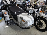 2015　ウラルサイドカー　ギア－アップ　2WD　展示中