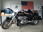 中古車　ハーレーダビットソン　V-Rod　2004年式　走行距離　8646ｋｍ、総排気量：1130ｃｃ、V型2気筒エンジン