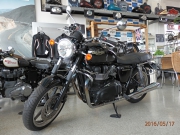 トライアンフ　ボンネビル　2009年式　総排気量　860ＣＣ